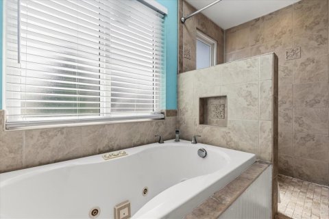 Villa ou maison à vendre à Dade City, Floride: 3 chambres, 228.73 m2 № 2195453 - photo 24