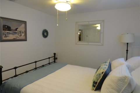Condominio en venta en Port Charlotte, Florida, 2 dormitorios, 89.19 m2 № 1815939 - foto 15