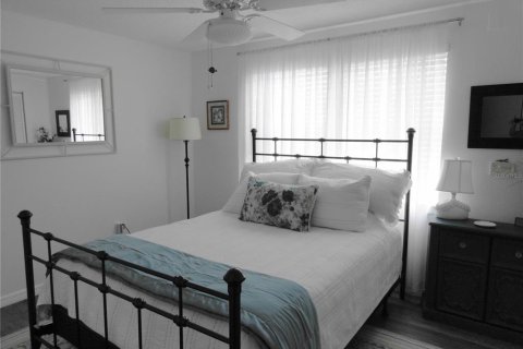 Condominio en venta en Port Charlotte, Florida, 2 dormitorios, 89.19 m2 № 1815939 - foto 5