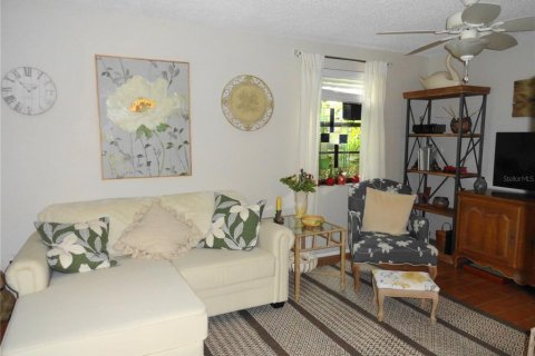 Condominio en venta en Port Charlotte, Florida, 2 dormitorios, 89.19 m2 № 1815939 - foto 4