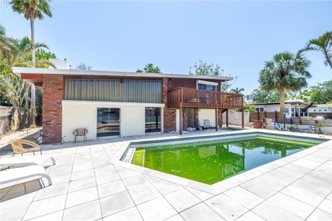 Casa en venta en Treasure Island, Florida, 4 dormitorios, 227.61 m2 № 1687913 - foto 20