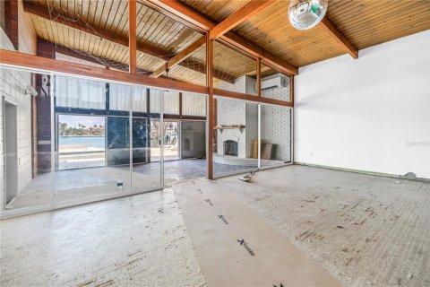Casa en venta en Treasure Island, Florida, 4 dormitorios, 227.61 m2 № 1687913 - foto 30