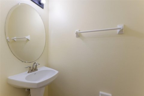 Adosado en venta en Sarasota, Florida, 3 dormitorios, 164.99 m2 № 2408818 - foto 16