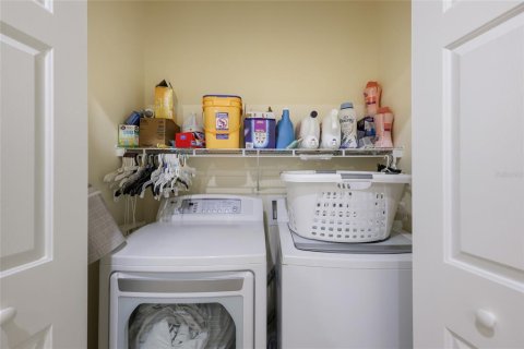 Adosado en venta en Sarasota, Florida, 3 dormitorios, 164.99 m2 № 2408818 - foto 27