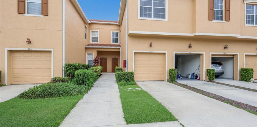 Adosado en Sarasota, Florida 3 dormitorios, 164.99 m2 № 2408818