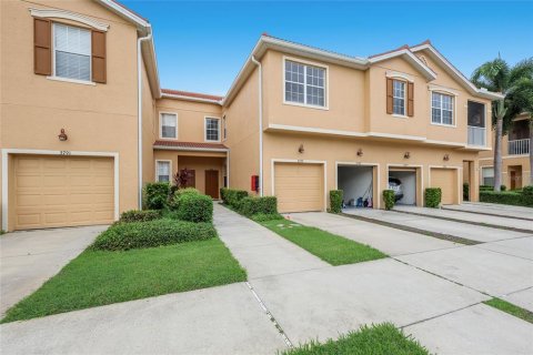 Adosado en venta en Sarasota, Florida, 3 dormitorios, 164.99 m2 № 2408818 - foto 2