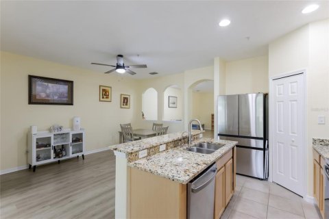 Adosado en venta en Sarasota, Florida, 3 dormitorios, 164.99 m2 № 2408818 - foto 13