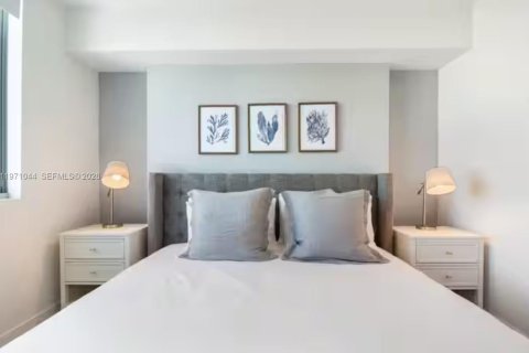 Copropriété à vendre à Miami, Floride: 2 chambres, 97.36 m2 № 2046076 - photo 2