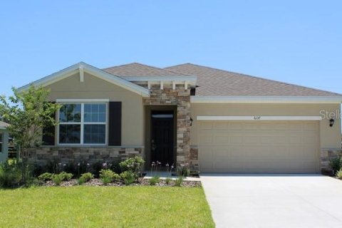 Casa en venta en Ocala, Florida, 3 dormitorios, 168.71 m2 № 1561345 - foto 1