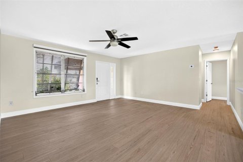Villa ou maison à vendre à Punta Gorda, Floride: 3 chambres, 125.98 m2 № 2318716 - photo 11