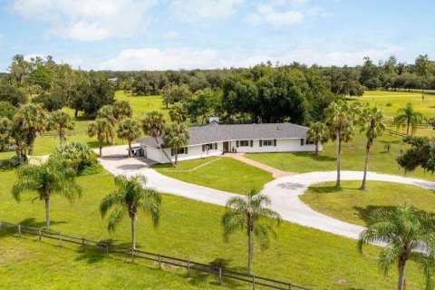 Villa ou maison à Sarasota, Floride 4 chambres, 231.88 m2 № 2339490