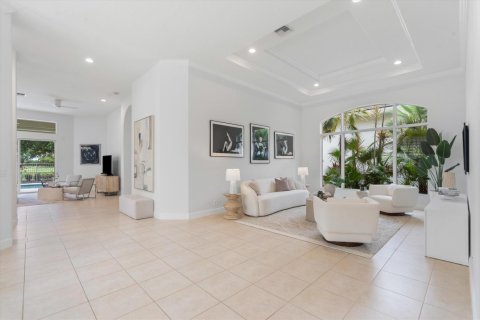 House in Delray Beach, Florida 3 bedrooms, 254.74 sq.m. № 2251518 - photo 4