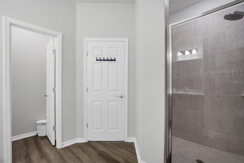 Casa en venta en Winter Haven, Florida, 4 dormitorios, 192.68 m2 № 2201808 - foto 22