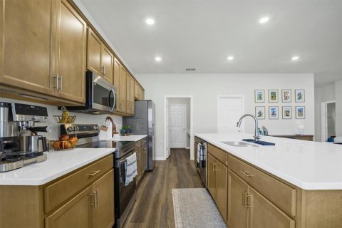 Casa en venta en Winter Haven, Florida, 4 dormitorios, 192.68 m2 № 2201808 - foto 15