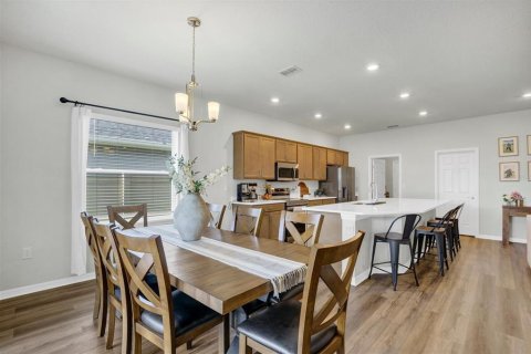 Casa en venta en Winter Haven, Florida, 4 dormitorios, 192.68 m2 № 2201808 - foto 10