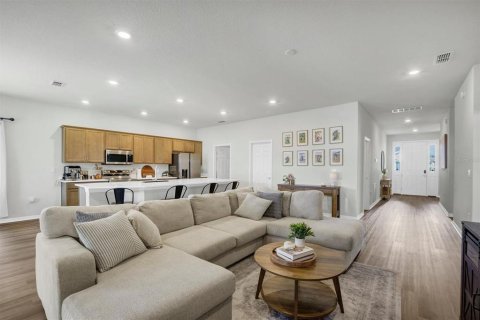 Casa en venta en Winter Haven, Florida, 4 dormitorios, 192.68 m2 № 2201808 - foto 8