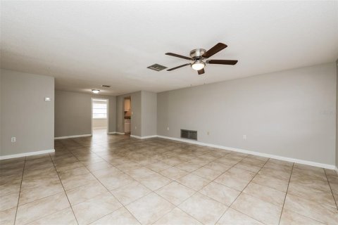 Villa ou maison à vendre à Port Richey, Floride: 3 chambres, 127.65 m2 № 2123937 - photo 5