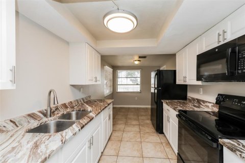 Villa ou maison à vendre à Port Richey, Floride: 3 chambres, 127.65 m2 № 2123937 - photo 9