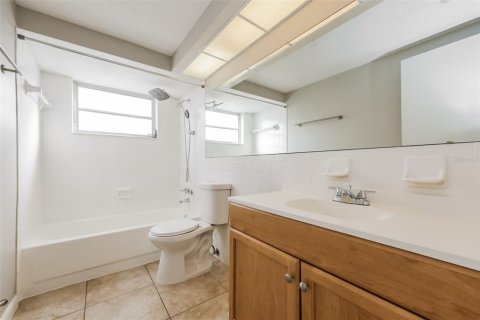 Villa ou maison à vendre à Port Richey, Floride: 3 chambres, 127.65 m2 № 2123937 - photo 13