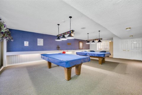 Condo in Madeira Beach, Florida, 1 bedroom  № 1615494 - photo 27