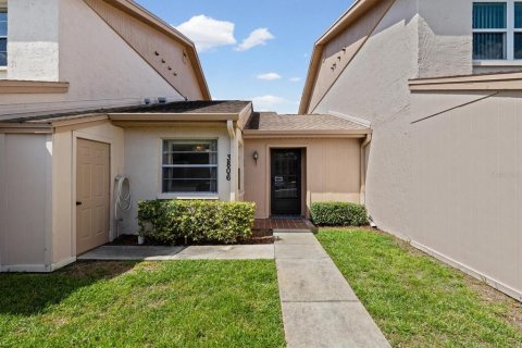 Condo in Holiday, Florida, 1 bedroom  № 2209203