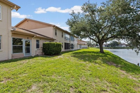 Condo in Holiday, Florida, 1 bedroom № 2209203 - photo 28