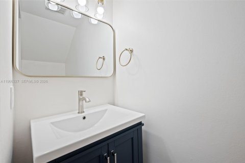 Copropriété à vendre à Coral Gables, Floride: 2 chambres, 92.25 m2 № 2028289 - photo 6