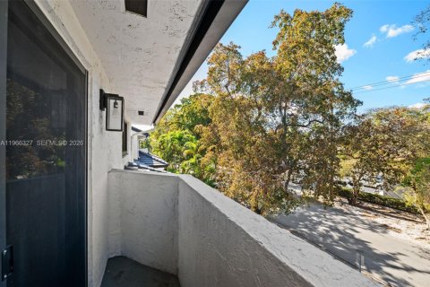 Copropriété à vendre à Coral Gables, Floride: 2 chambres, 92.25 m2 № 2028289 - photo 20