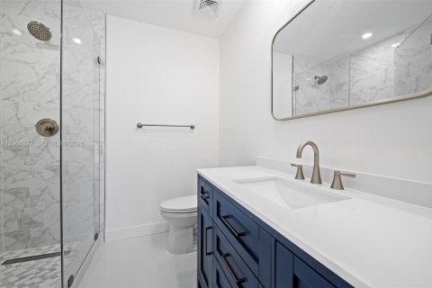 Copropriété à vendre à Coral Gables, Floride: 2 chambres, 92.25 m2 № 2028289 - photo 13