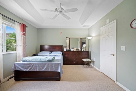 Touwnhouse à vendre à Miramar, Floride: 3 chambres, 153.85 m2 № 2389782 - photo 15