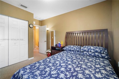 Touwnhouse à vendre à Miramar, Floride: 3 chambres, 153.85 m2 № 2389782 - photo 20