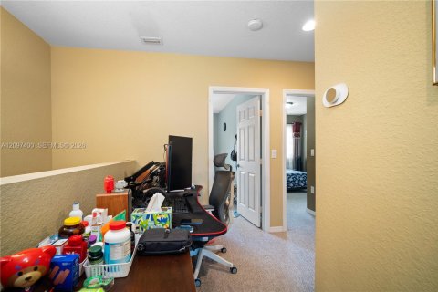 Touwnhouse à vendre à Miramar, Floride: 3 chambres, 153.85 m2 № 2389782 - photo 16