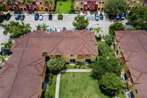 Touwnhouse à vendre à Miramar, Floride: 3 chambres, 153.85 m2 № 2389782 - photo 29
