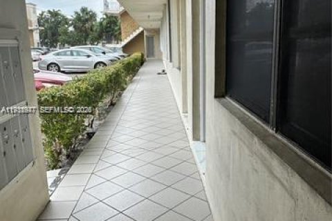 Copropriété à louer à North Bay Village, Floride: 1 chambre, 64.57 m2 № 1997251 - photo 24