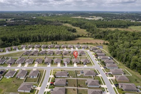House in Spring Hill, Florida 3 bedrooms, 140.1 sq.m. № 1679562 - photo 28