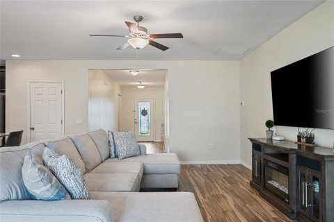 House in Spring Hill, Florida 3 bedrooms, 140.1 sq.m. № 1679562 - photo 16