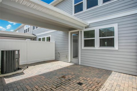Touwnhouse à vendre à Orlando, Floride: 3 chambres, 150.5 m2 № 1919375 - photo 23
