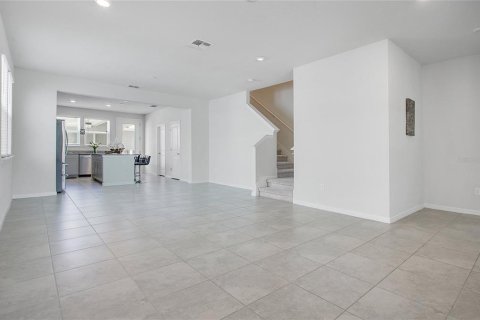 Touwnhouse à vendre à Orlando, Floride: 3 chambres, 150.5 m2 № 1919375 - photo 13