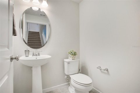 Touwnhouse à vendre à Orlando, Floride: 3 chambres, 150.5 m2 № 1919375 - photo 22