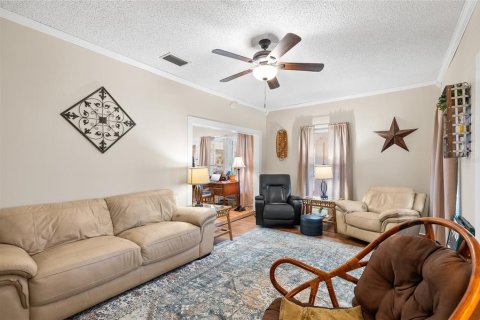 House in Lake Alfred, Florida 2 bedrooms, 106.28 sq.m. № 1880419 - photo 7