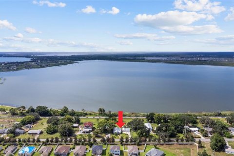 House in Lake Alfred, Florida 2 bedrooms, 106.28 sq.m. № 1880419 - photo 5