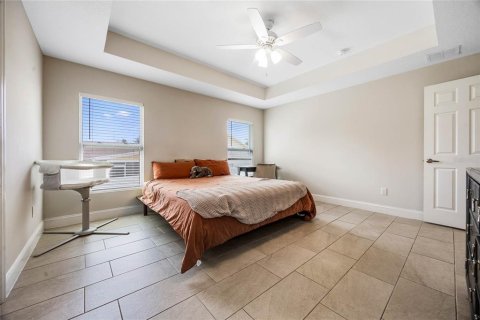 House in Deltona, Florida 3 bedrooms, 147.9 sq.m. № 1354135 - photo 19