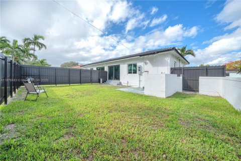 Immobilier commercial à vendre à Biscayne Park, Floride: 135.64 m2 № 1977418 - photo 23