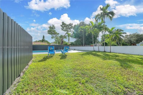 Immobilier commercial à vendre à Biscayne Park, Floride: 135.64 m2 № 1977418 - photo 24