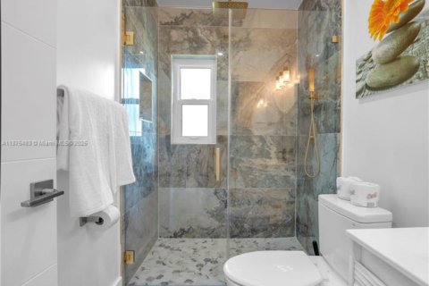 Immobilier commercial à vendre à Biscayne Park, Floride: 135.64 m2 № 1977418 - photo 21