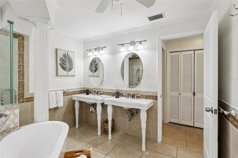 Villa ou maison à vendre à Largo, Floride: 4 chambres, 220.92 m2 № 1849938 - photo 28