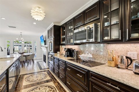 Villa ou maison à vendre à Largo, Floride: 4 chambres, 220.92 m2 № 1849938 - photo 15