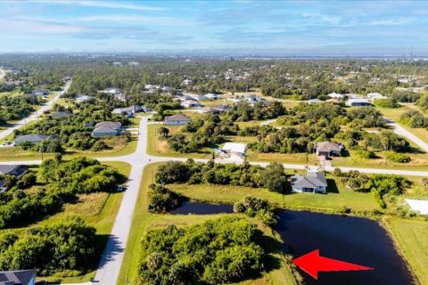 Terreno en venta en Rotonda, Florida № 2098223 - foto 3