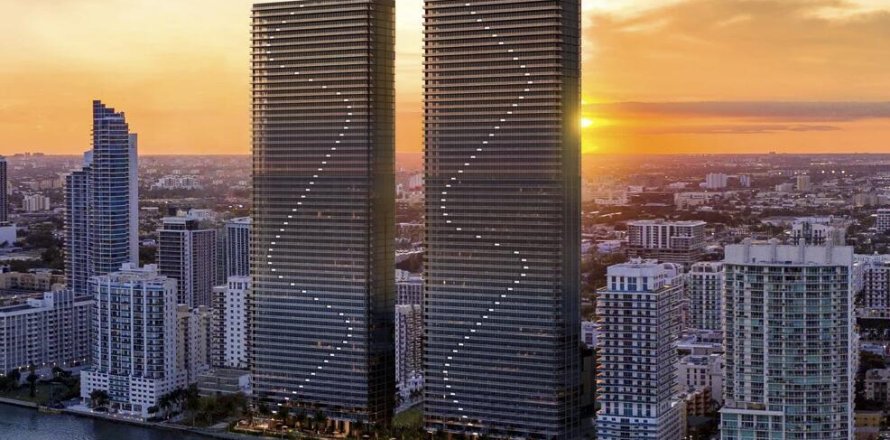 Condo in Miami, Florida, 5 bedrooms  № 2181110
