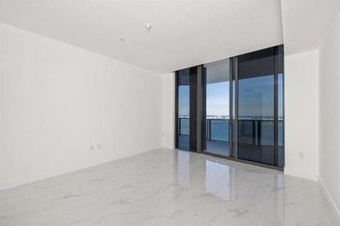 Condo in Miami, Florida, 5 bedrooms  № 2181110 - photo 28